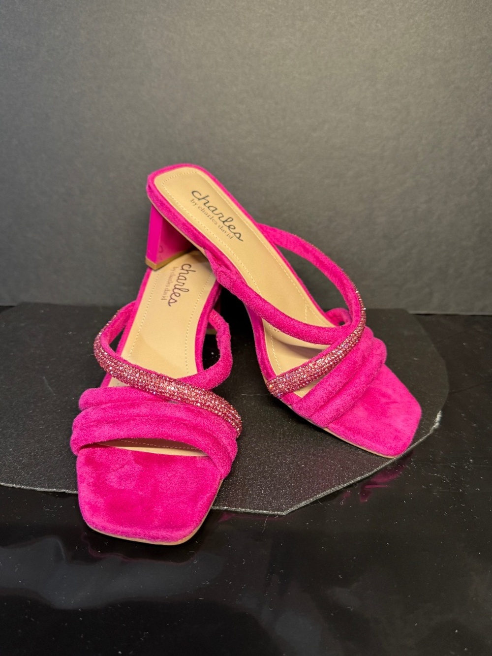 Charles by Charles David Pink Heeled Sandals Rhinestone Strap Size 6M